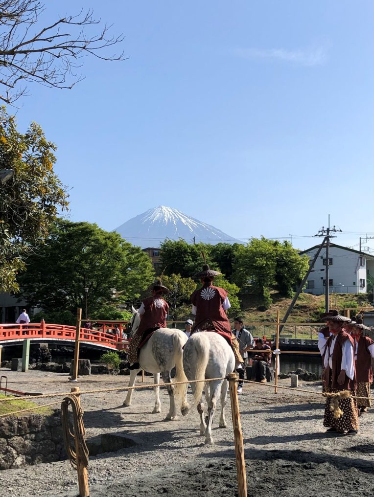 富士の巻狩り流鏑馬祭